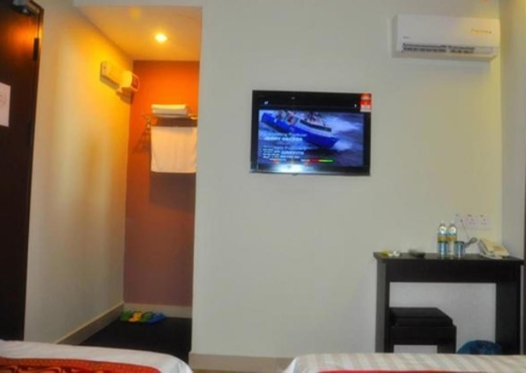 Goldenhill Hotel Kota Kinabalu Exterior foto